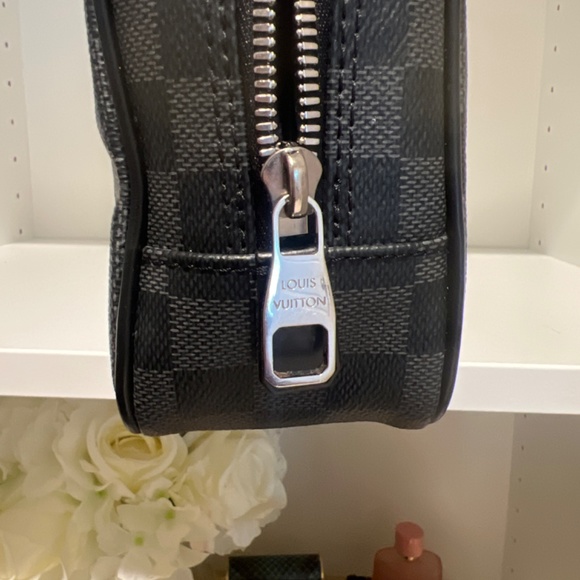 Louis Vuitton  Damier Infini Toiletry Pouch - Picture 3 of 4